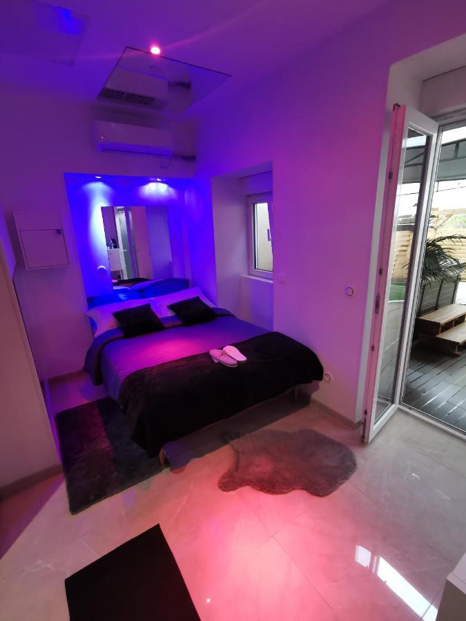 Апартаменты Lyon Superbe Jacuzzi Vue Sur Jardin Вийёрбан Экстерьер фото